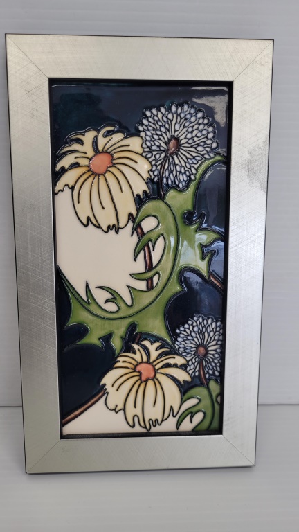 Moorcroft Online Auction Catalogue